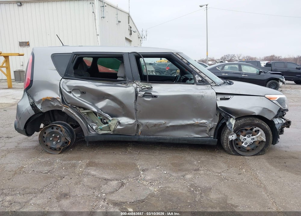 2015 KIA SOUL VIN: KNDJN2A2XF7194439