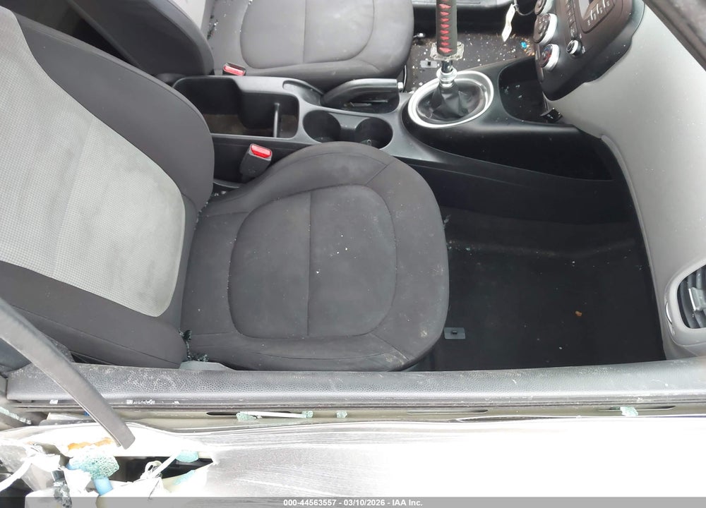 2015 KIA SOUL VIN: KNDJN2A2XF7194439
