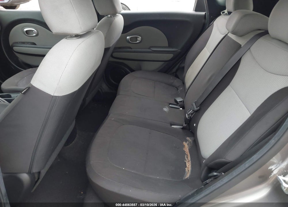 2015 KIA SOUL VIN: KNDJN2A2XF7194439