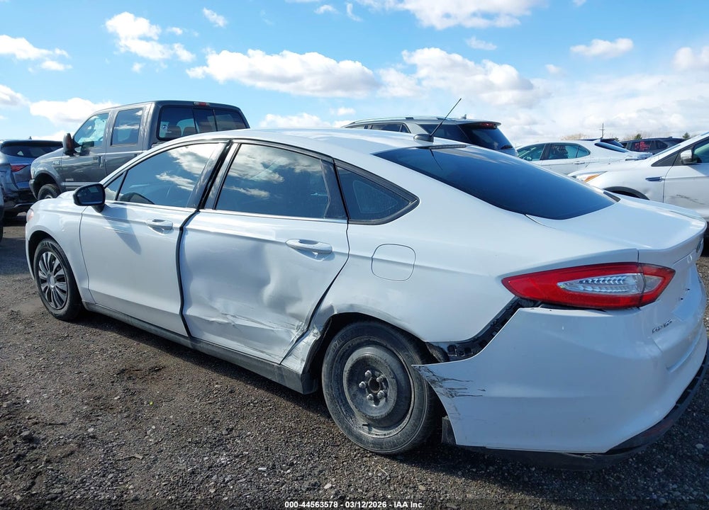 2013 FORD FUSION S VIN: 3FA6P0G75DR290093