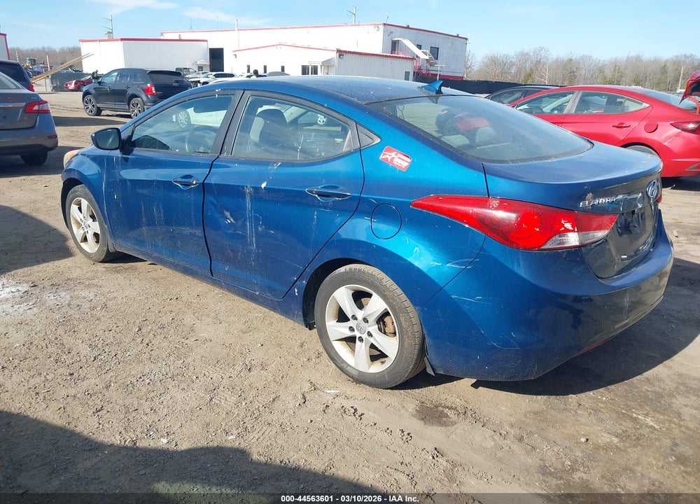 2013 HYUNDAI ELANTRA GLS VIN: KMHDH4AE4DU949444