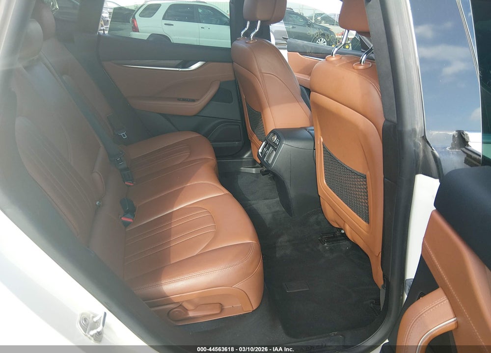 2018 MASERATI LEVANTE VIN: ZN661XUA0JX288306