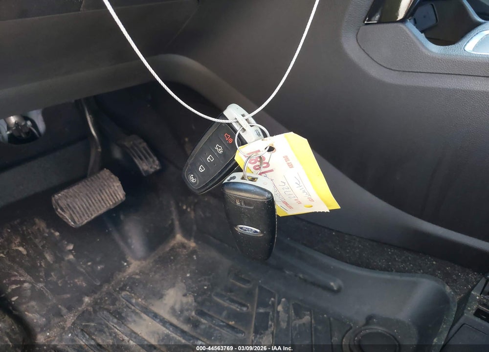 2018 FORD ESCAPE TITANIUM VIN: 1FMCU0J93JUD54258