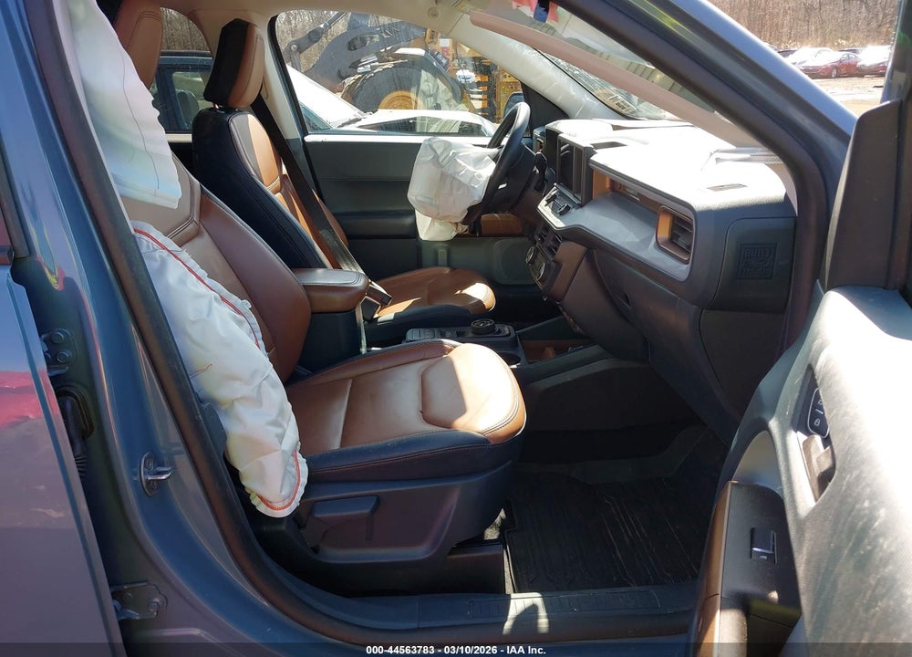 2024 FORD MAVERICK LARIAT VIN: 3FTTW8M33RRA31514