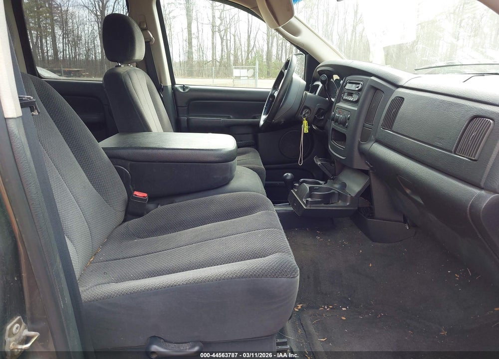 2002 DODGE RAM 1500 ST VIN: 3D7HU18N72G200889