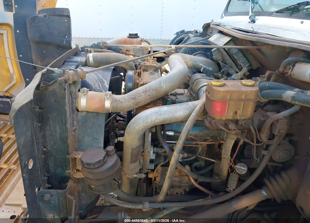 1997 INTERNATIONAL 4000 4700 VIN: 1HTSCAAM9VH454637