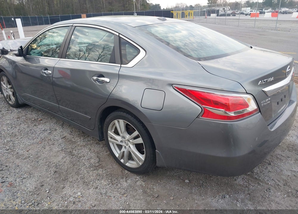 2015 NISSAN ALTIMA 3.5 SL VIN: 1N4BL3AP7FC292143