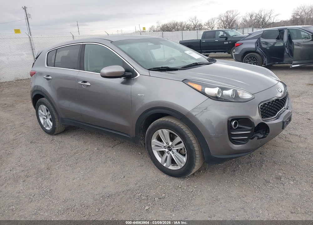 2019 KIA SPORTAGE LX VIN: KNDPMCAC7K7498737