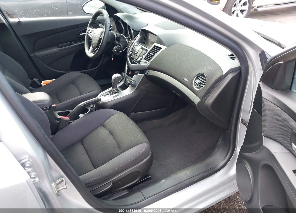 2015 CHEVROLET CRUZE 1LT AUTO VIN: 1G1PC5SB0F7167453