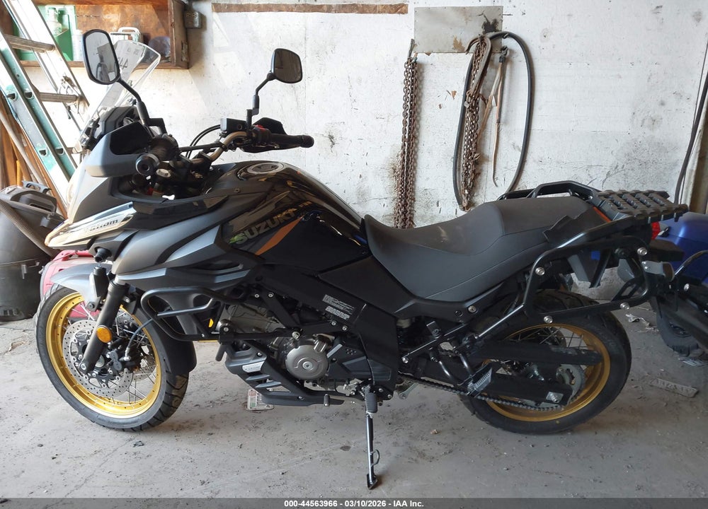 2025 SUZUKI DL650 VIN: JS1C733BXS7100330