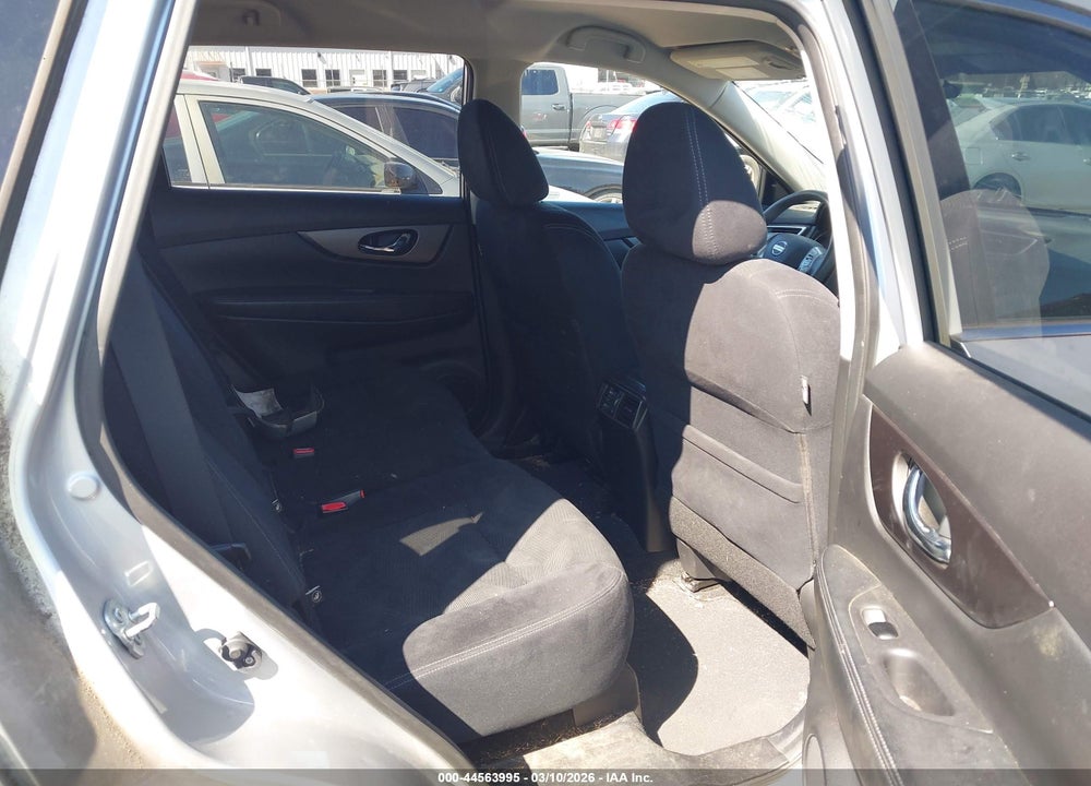 2016 NISSAN ROGUE S VIN: JN8AT2MVXGW145555