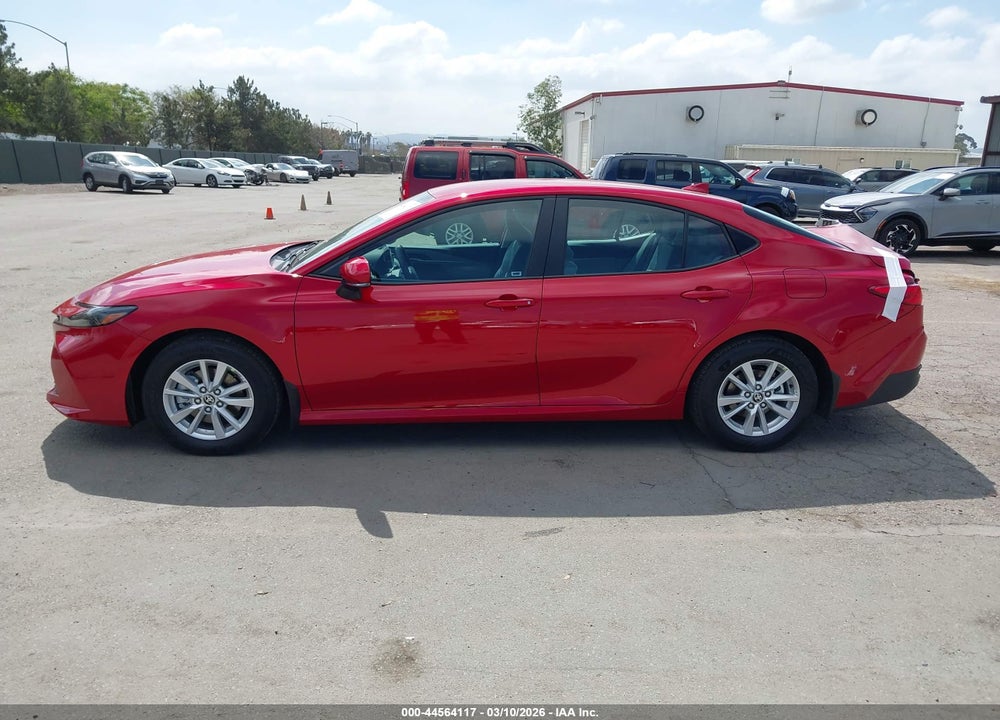 2026 TOYOTA CAMRY LE VIN: 4T1DAACK3TU247748