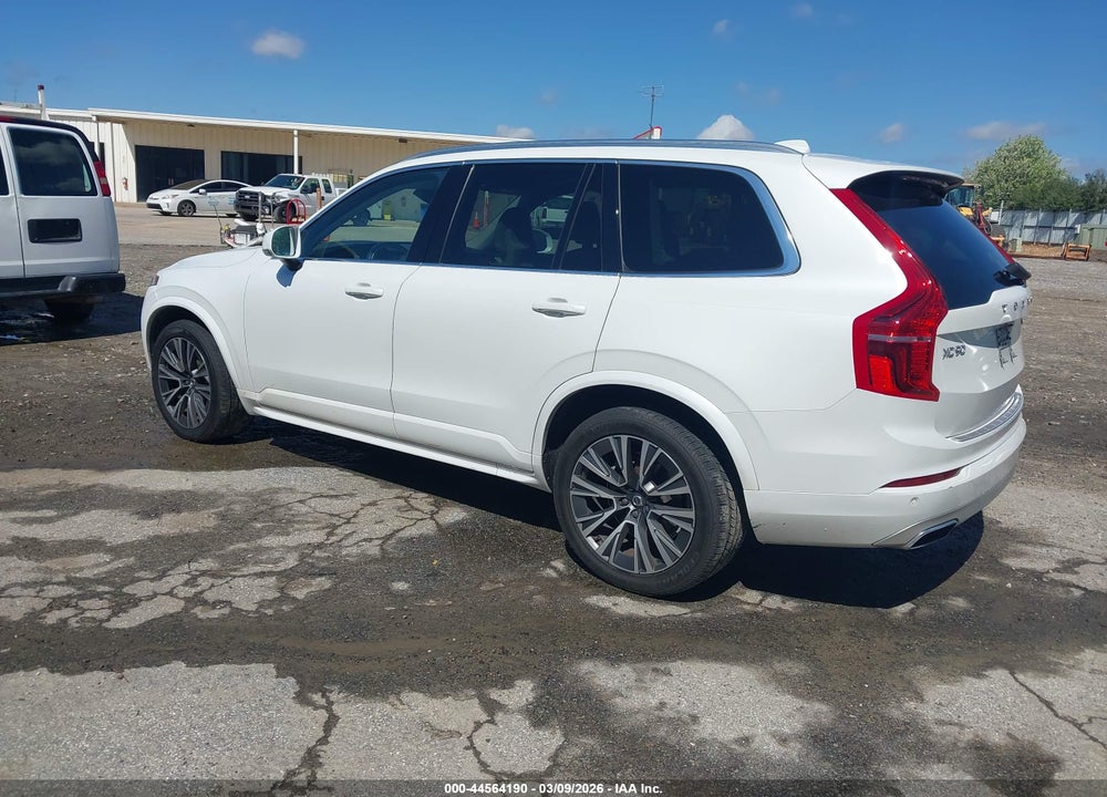 2021 VOLVO XC90 T5 MOMENTUM 7 PASSENGER VIN: YV4102PK8M1694392
