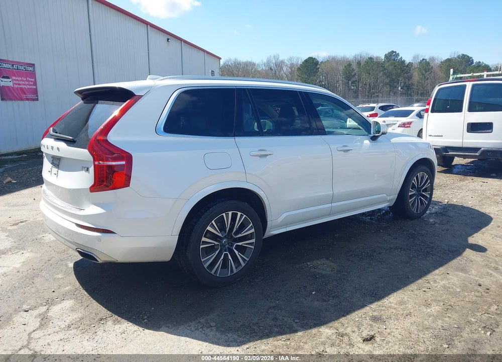 2021 VOLVO XC90 T5 MOMENTUM 7 PASSENGER VIN: YV4102PK8M1694392
