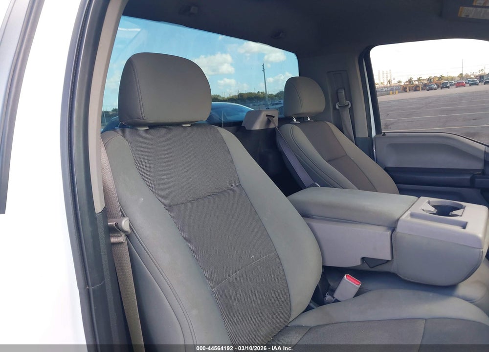 2016 FORD F-150 XL VIN: 1FTMF1C84GFA82720