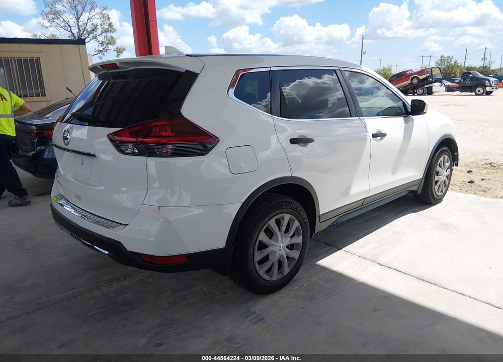 2019 NISSAN ROGUE S VIN: 5N1AT2MT2KC787350
