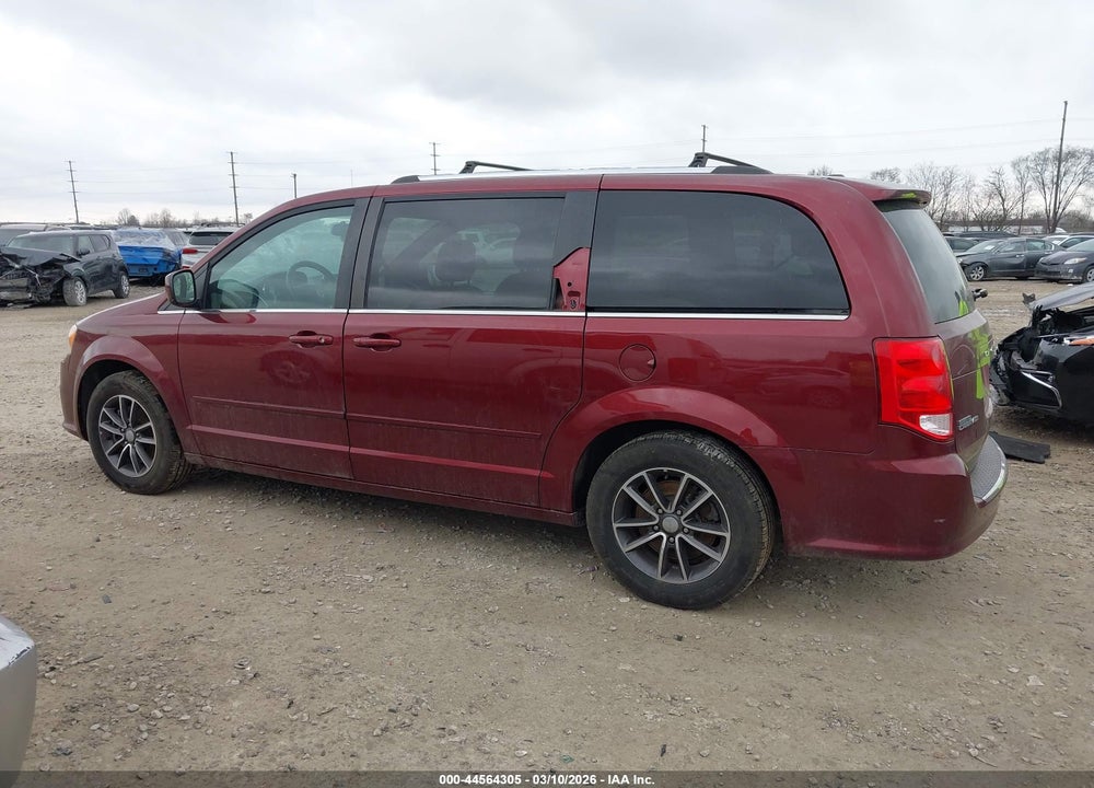 2017 DODGE GRAND CARAVAN SXT VIN: 2C4RDGCG2HR567048