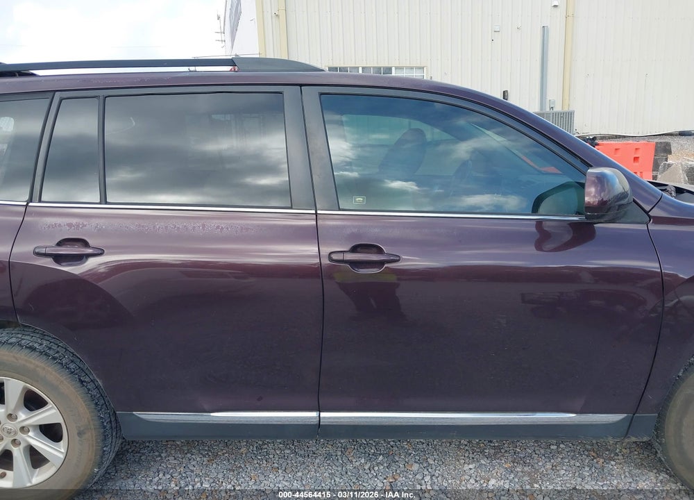 2013 TOYOTA HIGHLANDER PLUS/SE VIN: 5TDZK3EH0DS091596