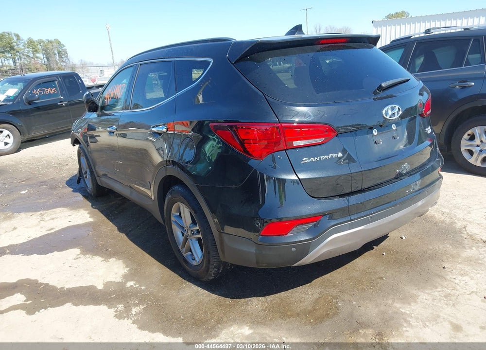 2017 HYUNDAI SANTA FE SPORT 2.4L VIN: 5NMZUDLB3HH039399