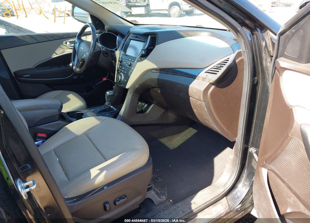 2017 HYUNDAI SANTA FE SPORT 2.4L VIN: 5NMZUDLB3HH039399