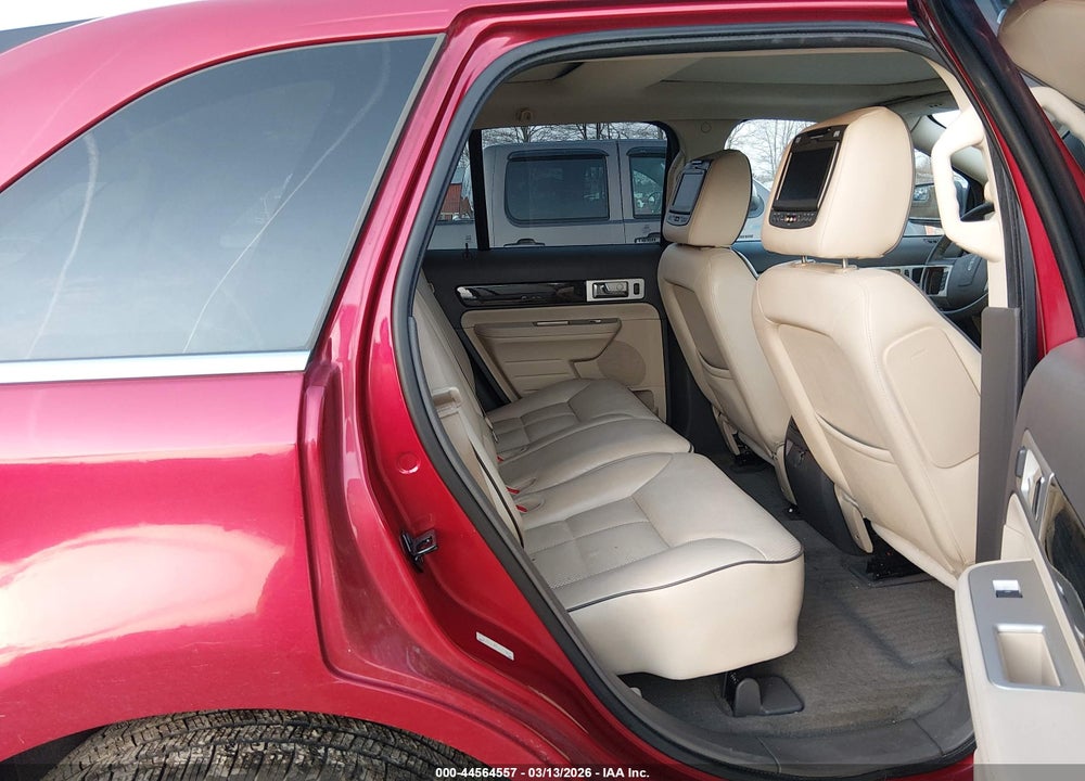 2010 LINCOLN MKX VIN: 2LMDJ8JC0ABJ04946