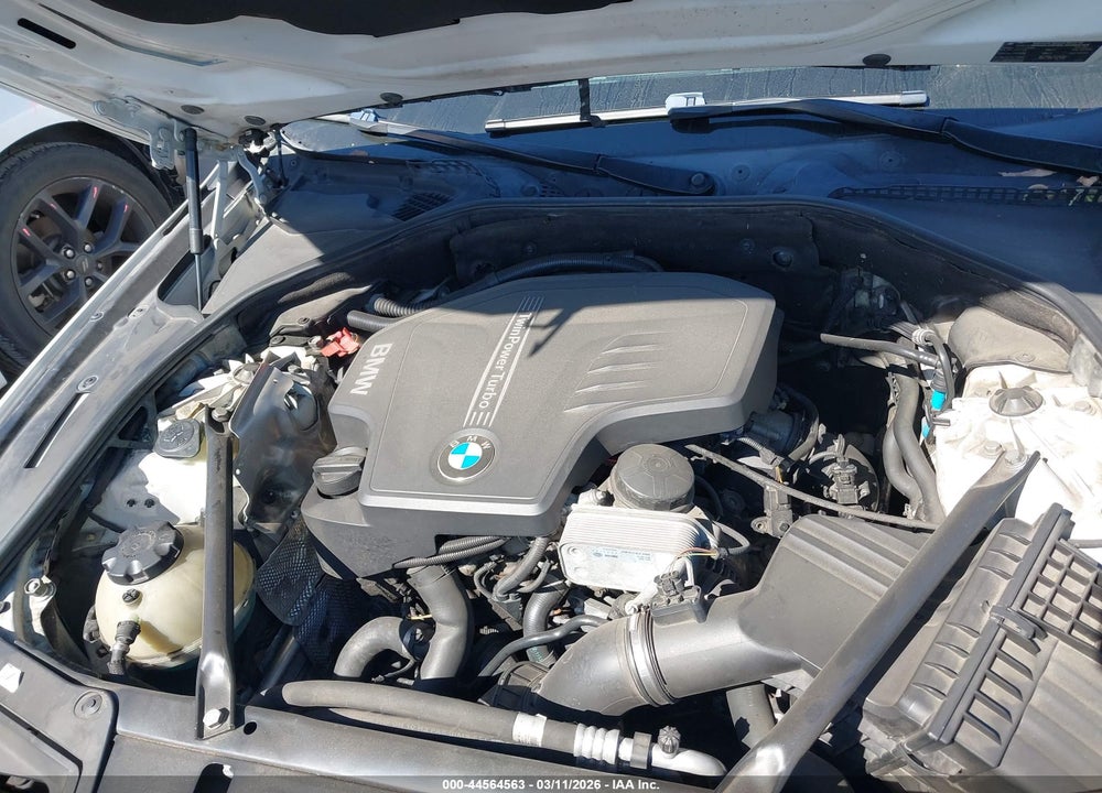 2012 BMW 528I XDRIVE VIN: WBAXH5C54CDW03815