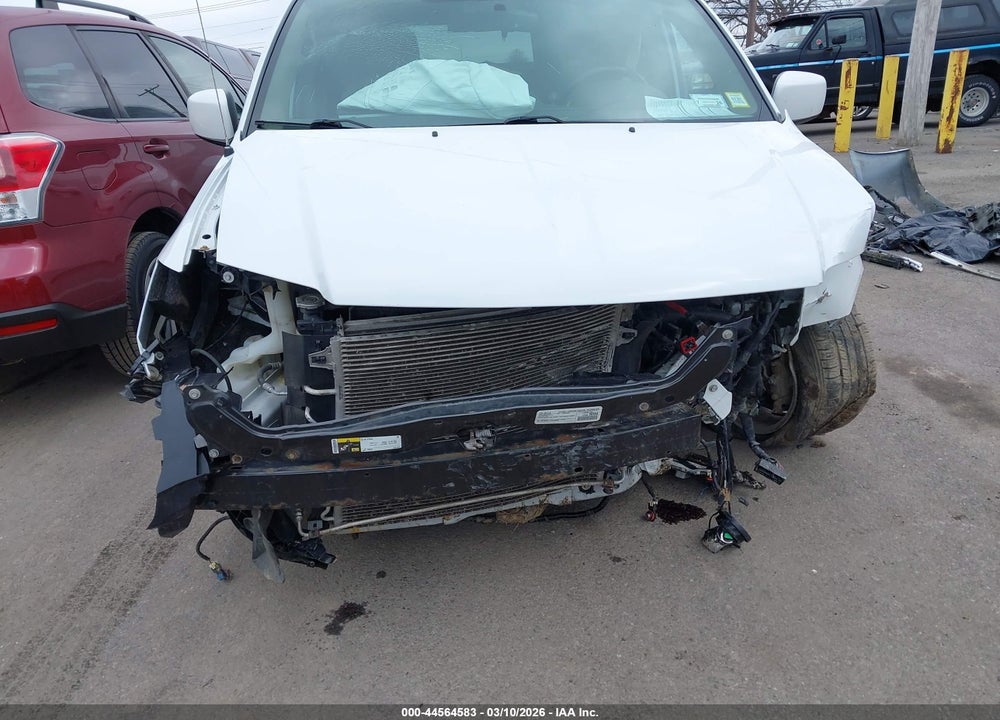 2016 CHRYSLER TOWN & COUNTRY TOURING VIN: 2C4RC1BG0GR156019