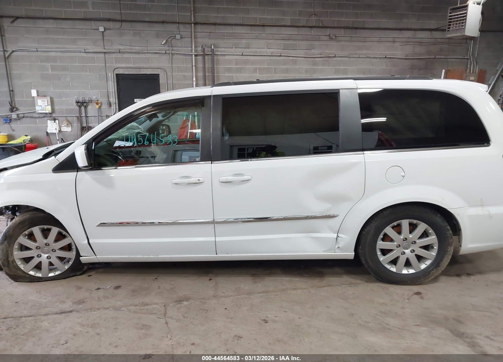 2016 CHRYSLER TOWN & COUNTRY TOURING VIN: 2C4RC1BG0GR156019