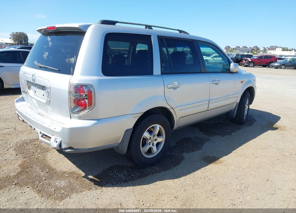 2007 HONDA PILOT EX VIN: 5FNYF28467B043600