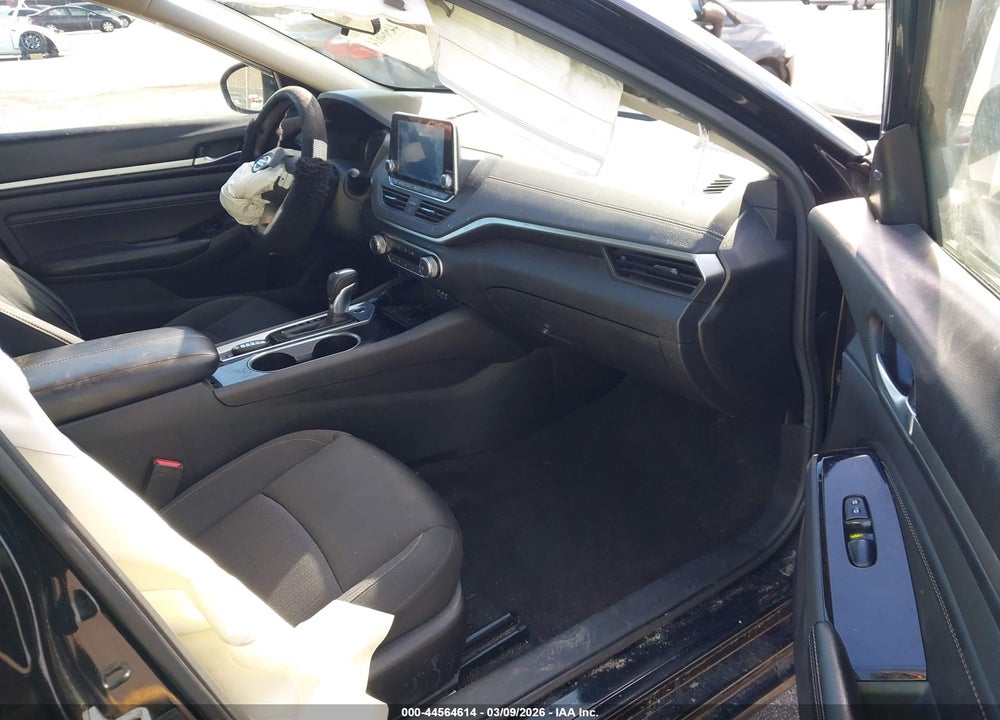 2021 NISSAN ALTIMA SV FWD VIN: 1N4BL4DV1MN349101