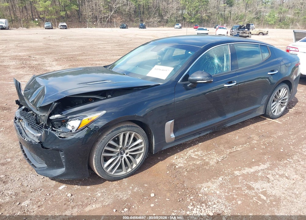 2018 KIA STINGER VIN: KNAE15LA8J6039368
