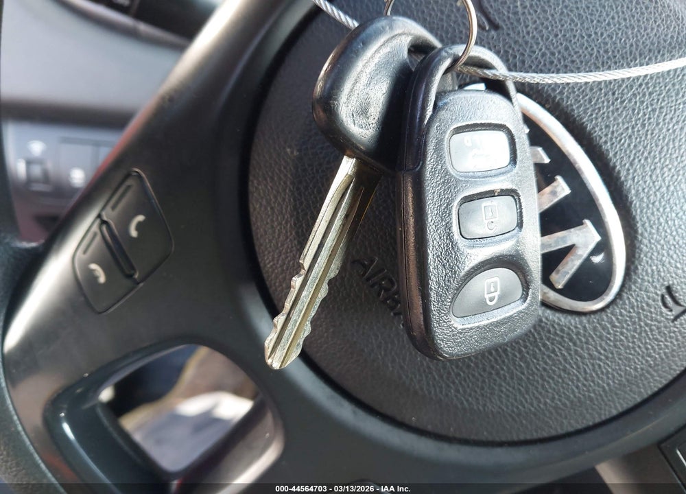 2010 KIA FORTE KOUP EX VIN: KNAFU6A28A5149954