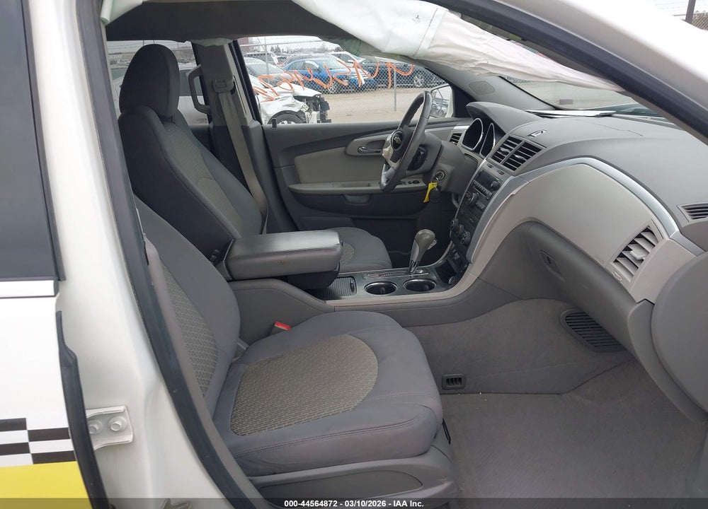 2011 CHEVROLET TRAVERSE 1LT VIN: 1GNKVGEDXBJ387272