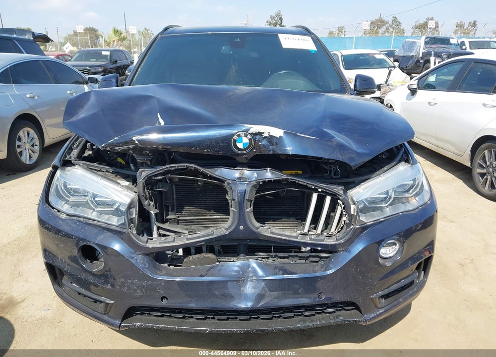 2018 BMW X5 EDRIVE XDRIVE40E IPERFORMANCE VIN: 5UXKT0C58J0W01664