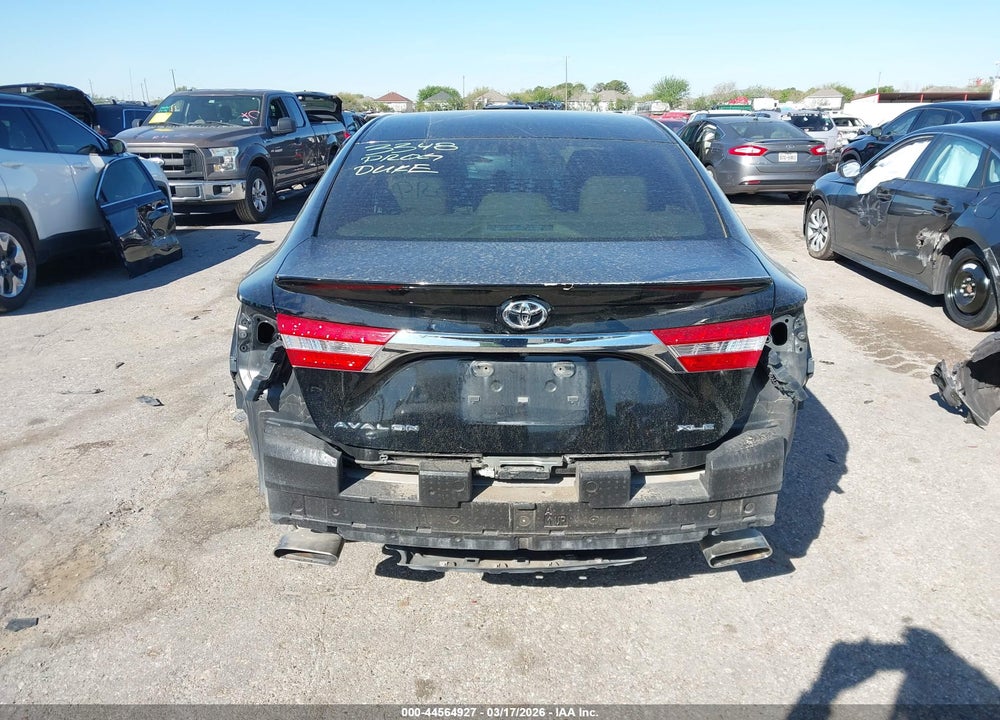 2014 TOYOTA AVALON XLE VIN: 4T1BK1EB8EU128162