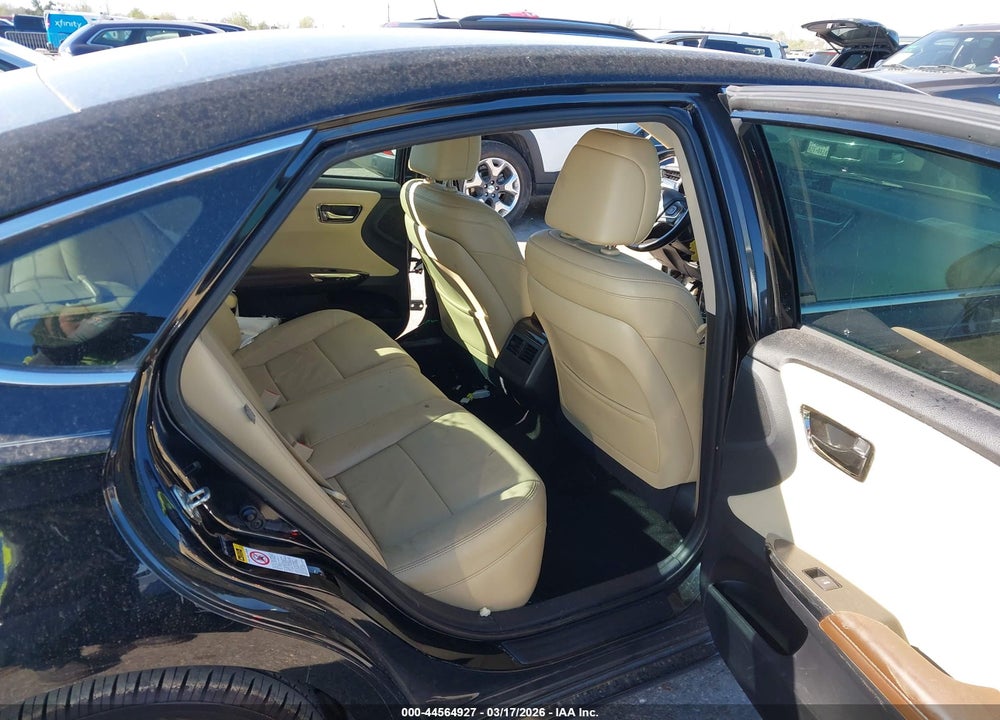 2014 TOYOTA AVALON XLE VIN: 4T1BK1EB8EU128162