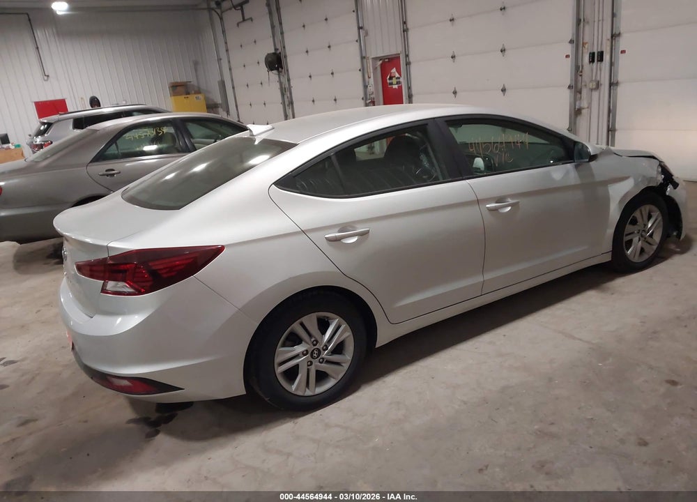 2019 HYUNDAI ELANTRA SEL VIN: 5NPD84LF1KH446276