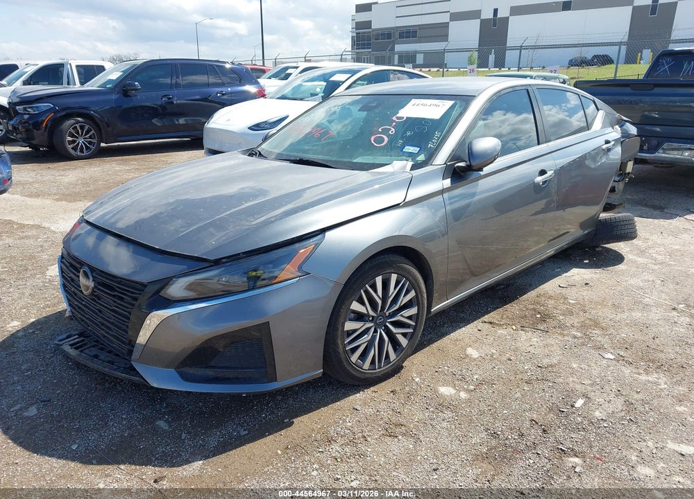 2023 NISSAN ALTIMA SV FWD VIN: 1N4BL4DV4PN334497