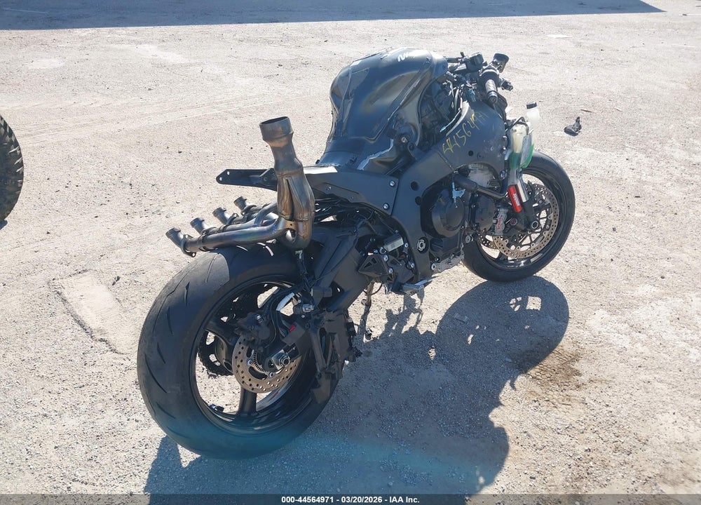 2021 KAWASAKI ZX1002 L VIN: JKBZXVL11MA000292