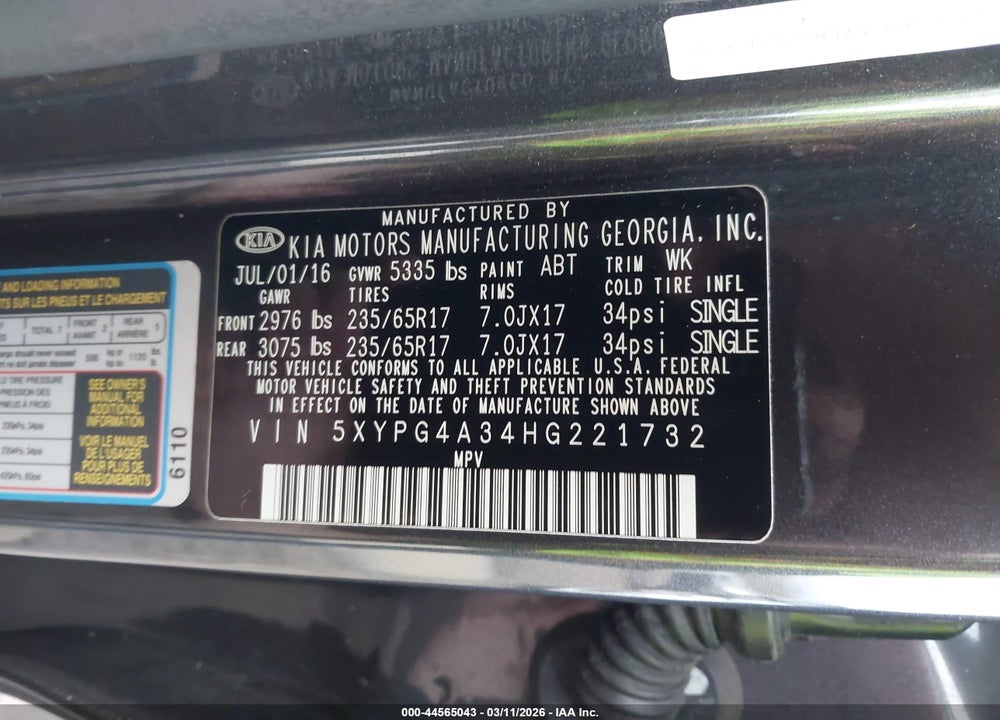 2017 KIA SORENTO 2.4L LX VIN: 5XYPG4A34HG221732
