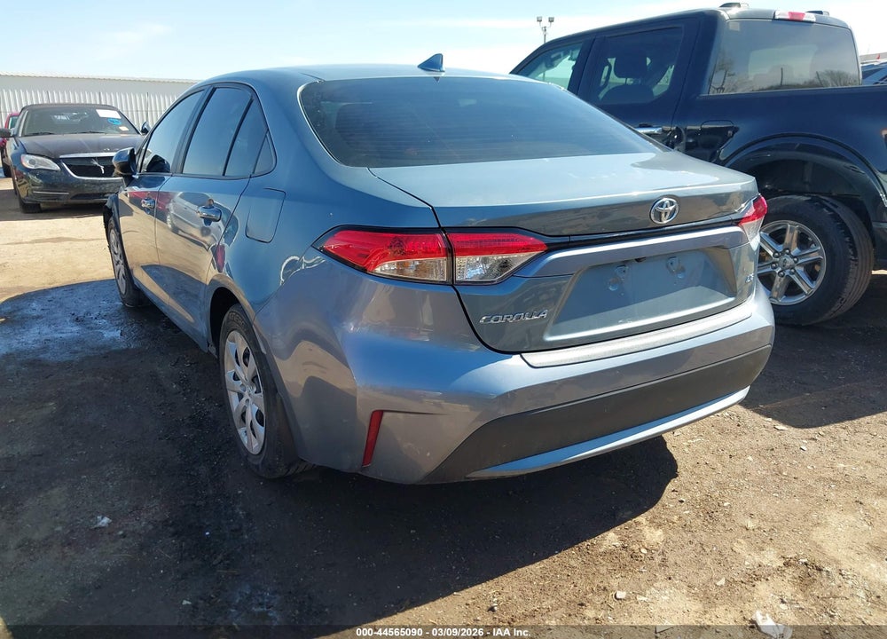 2022 TOYOTA COROLLA LE VIN: 5YFEPMAE4NP375597