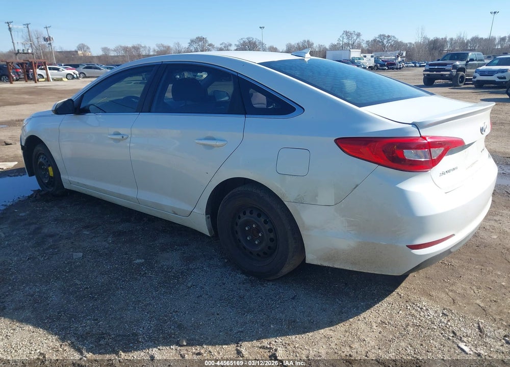 2016 HYUNDAI SONATA SE VIN: 5NPE24AF3GH300297
