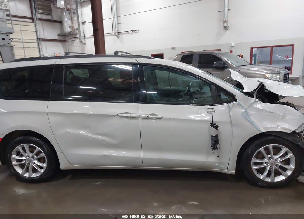2020 CHRYSLER PACIFICA TOURING L PLUS VIN: 2C4RC1EGXLR200484