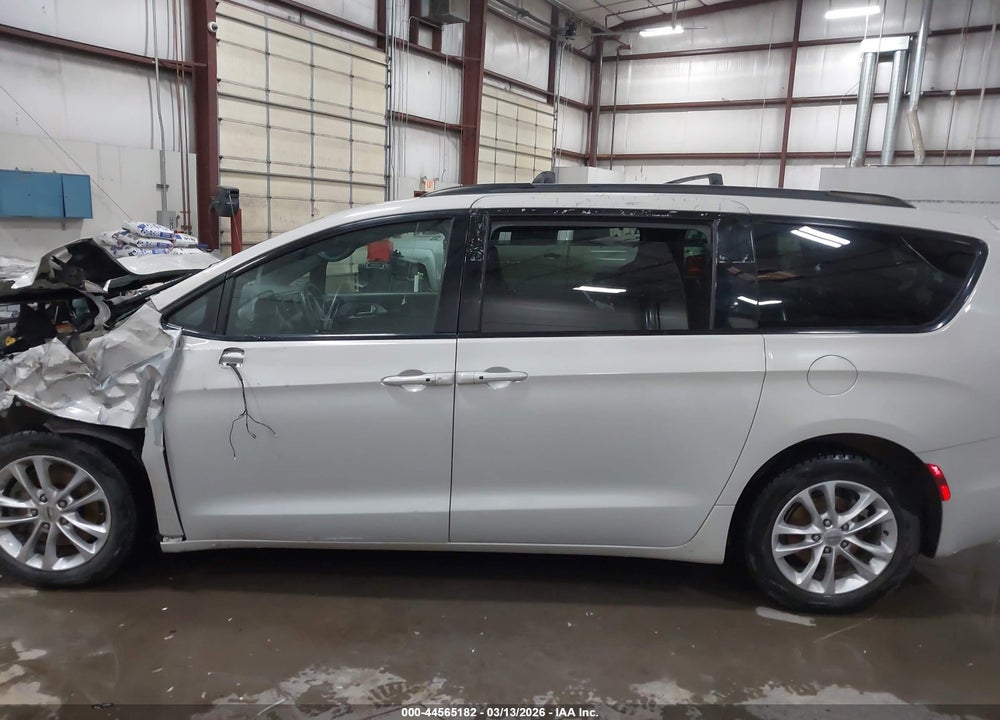 2020 CHRYSLER PACIFICA TOURING L PLUS VIN: 2C4RC1EGXLR200484