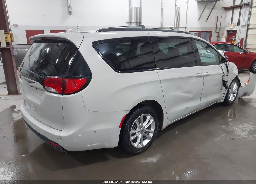 2020 CHRYSLER PACIFICA TOURING L PLUS VIN: 2C4RC1EGXLR200484