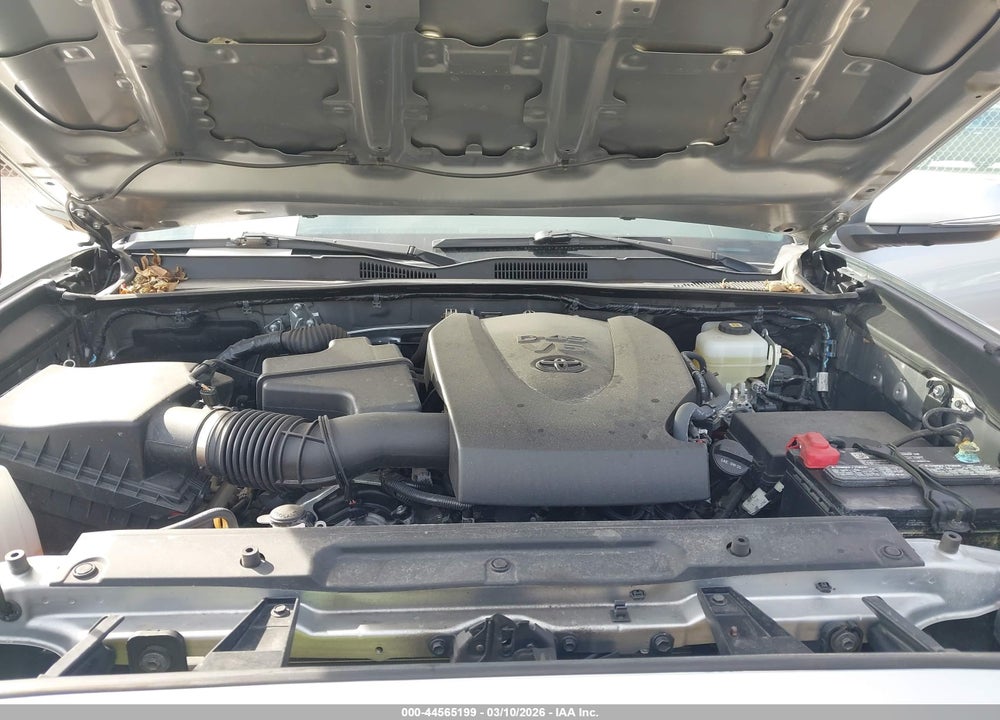 2022 TOYOTA TACOMA 4WD TRD OFF ROAD VIN: 3TMCZ5AN7NM523675