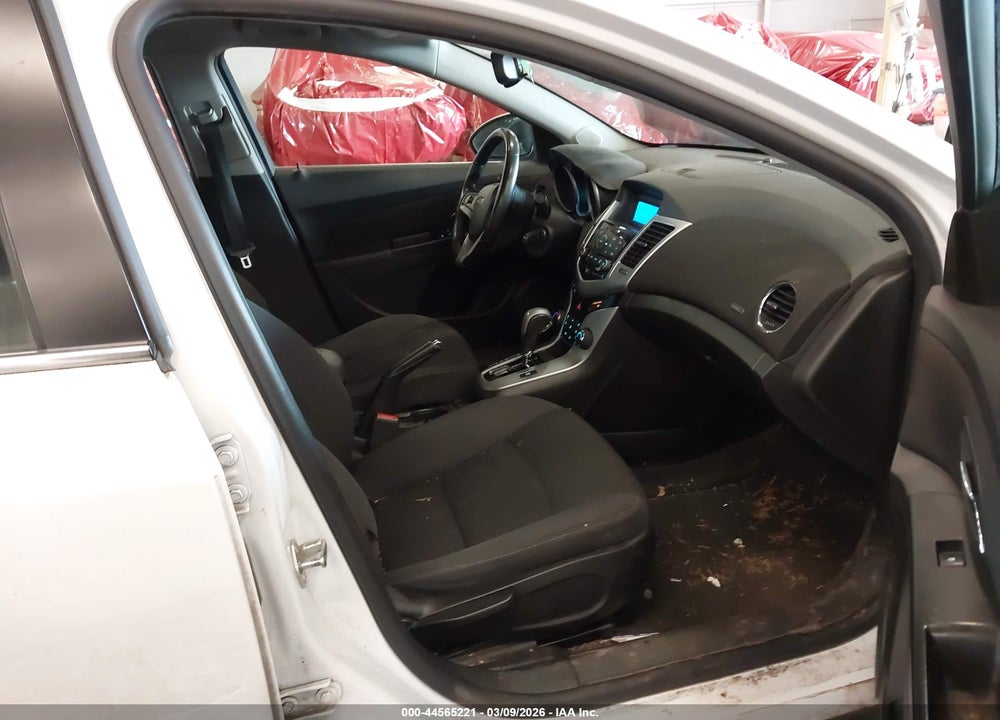 2014 CHEVROLET CRUZE 1LT AUTO VIN: 1G1PC5SB5E7231002
