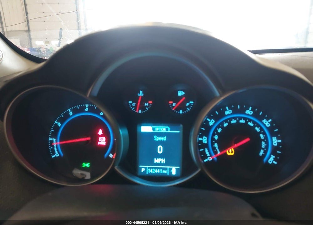2014 CHEVROLET CRUZE 1LT AUTO VIN: 1G1PC5SB5E7231002
