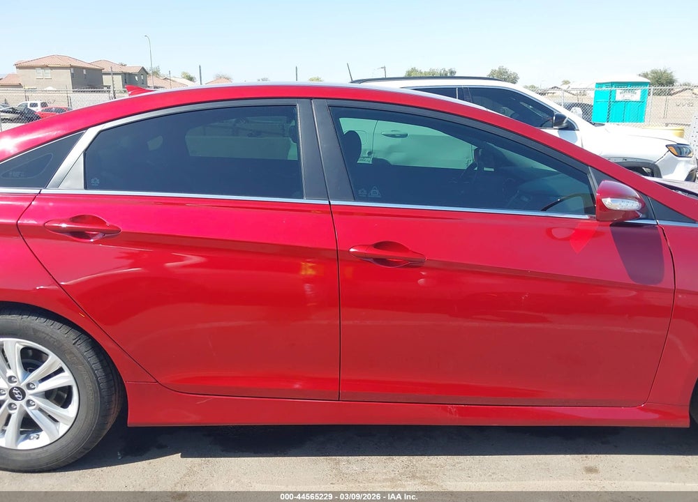 2014 HYUNDAI SONATA GLS VIN: 5NPEB4AC0EH890817