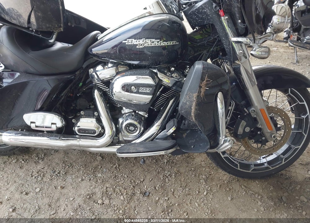 2019 HARLEY-DAVIDSON FLHX VIN: 1HD1KBC12KB659735